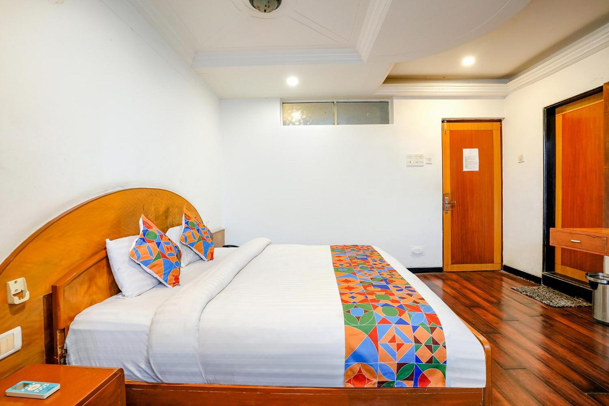 Fabhotel Silver Inn II 나식 외부 사진