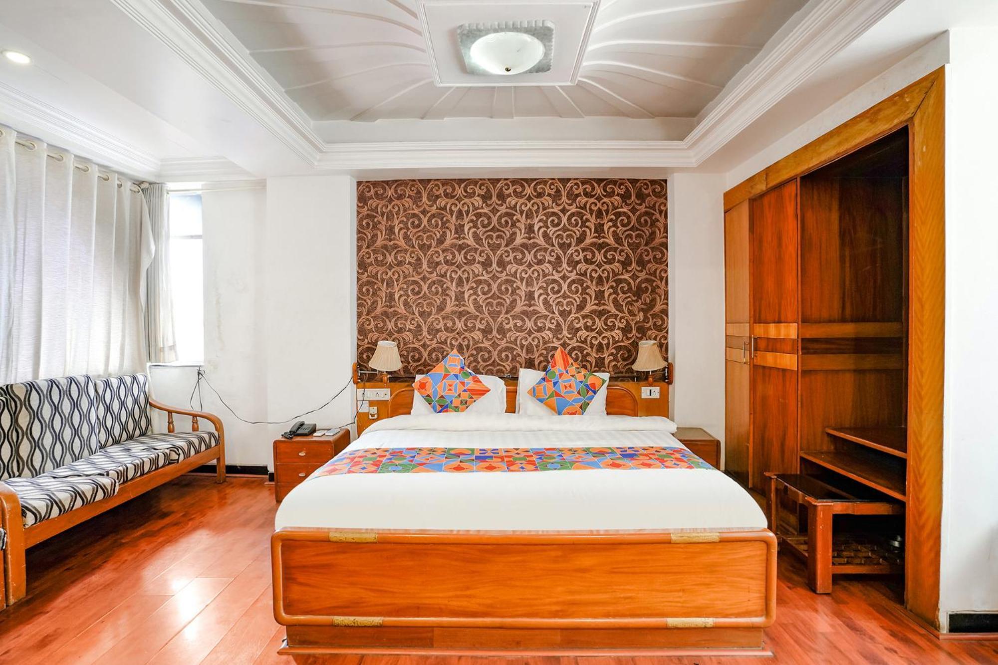 Fabhotel Silver Inn II 나식 외부 사진